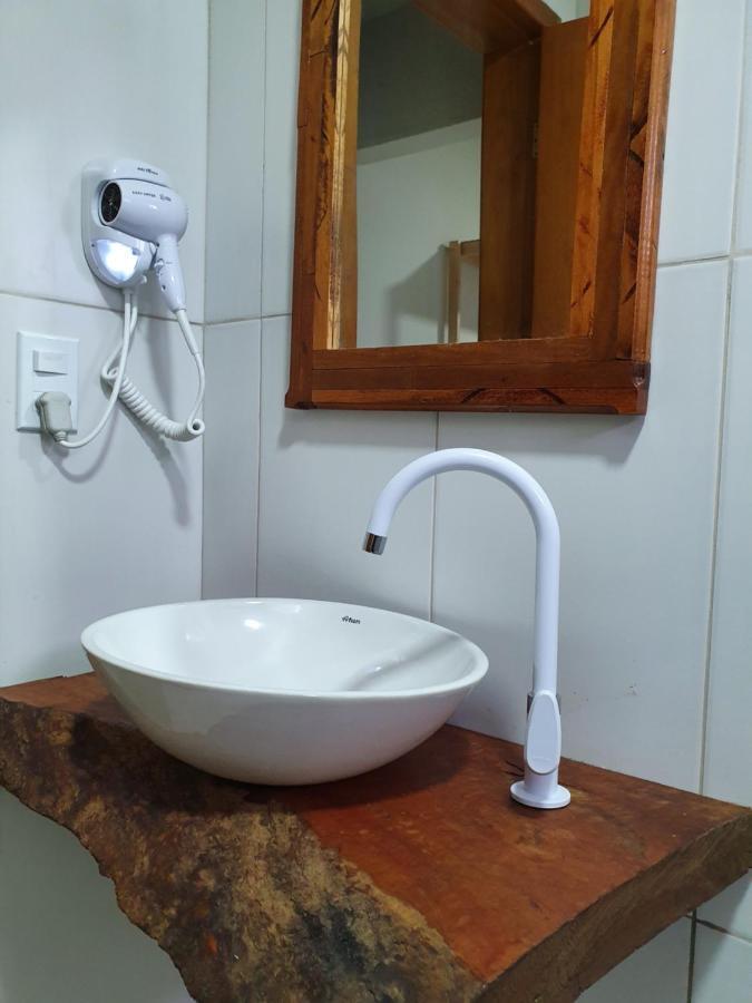 Pousada Mar E Moto Guaratuba Exteriör bild